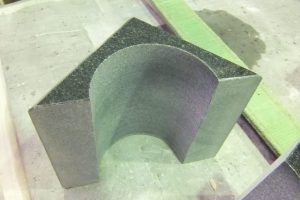山西黒の束石を制作！分割タイプです。