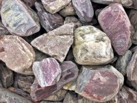 紅簾ごろた石100-200 紅簾ごろた石100-200